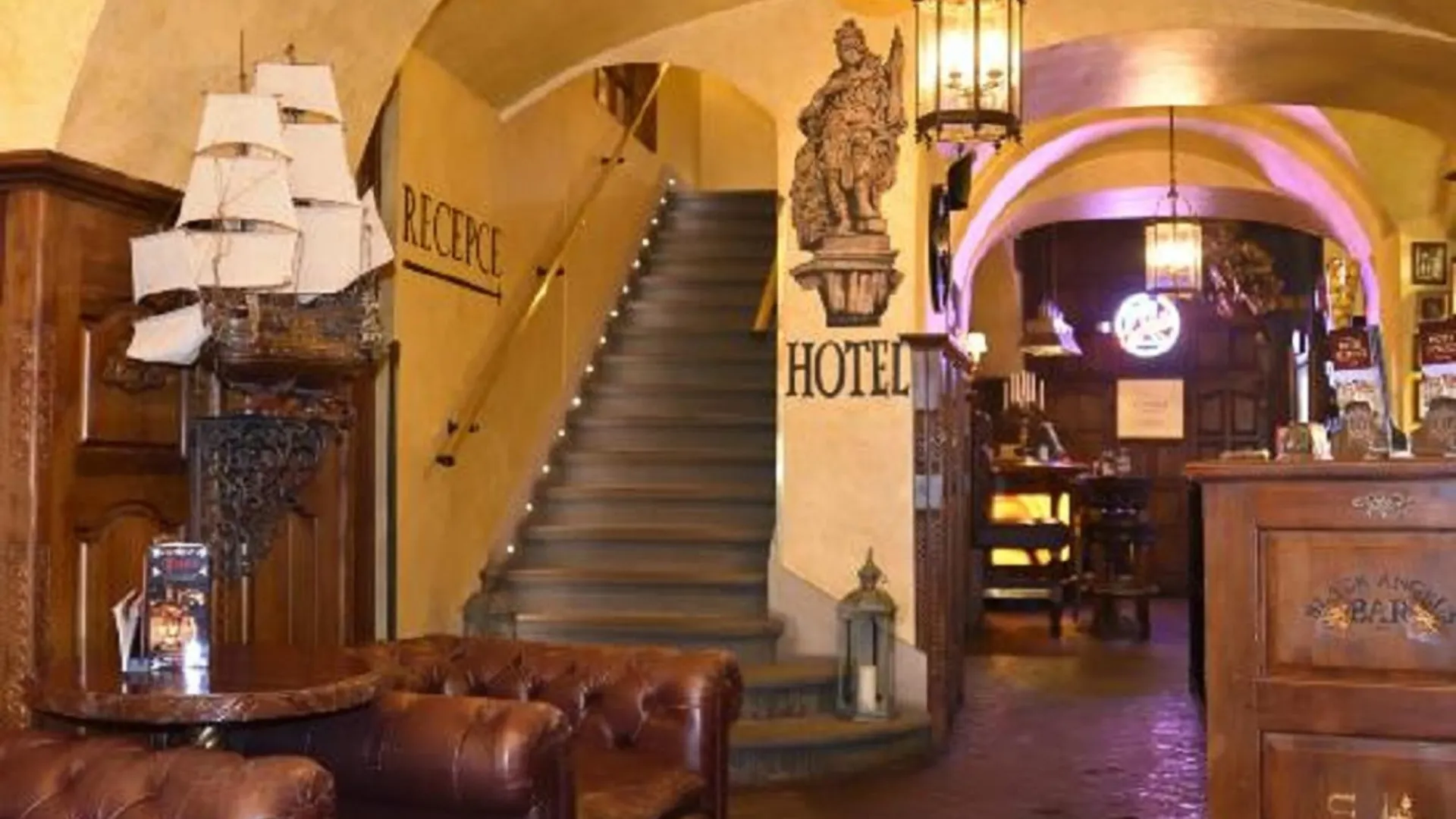 Hotel U Prince Prague By Bhg