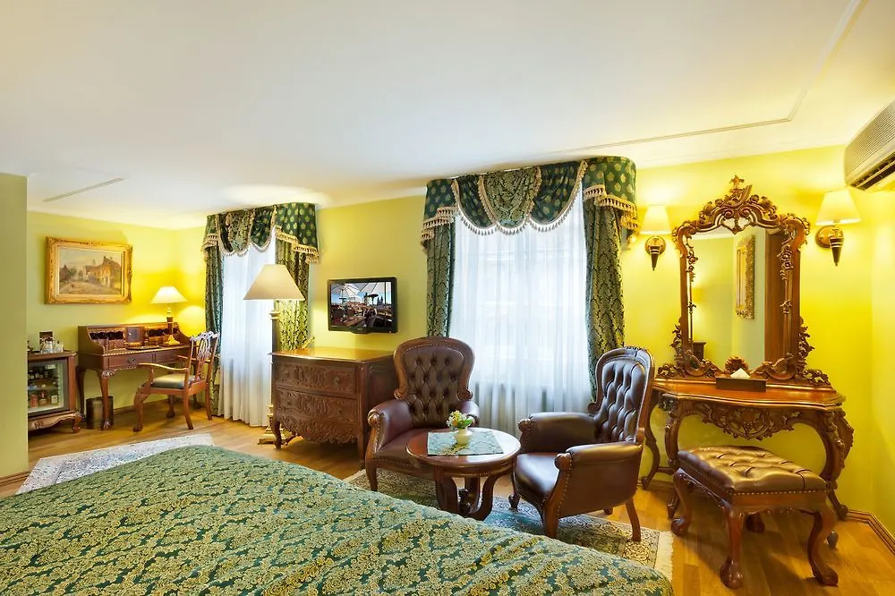 Hotel U Prince Prague By Bhg