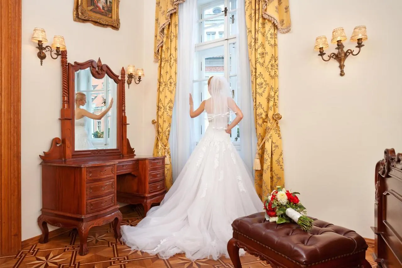Hotel U Prince Prague By Bhg