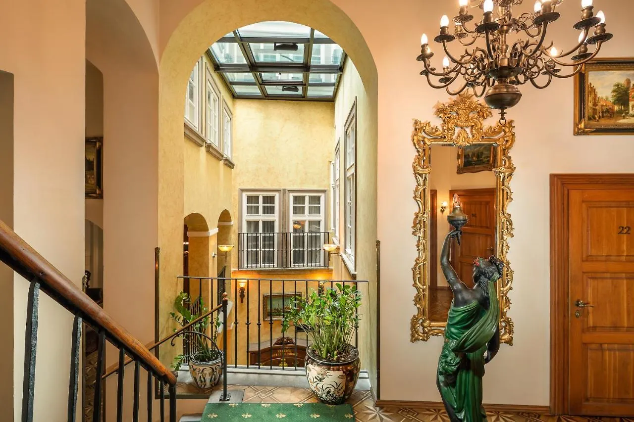 Hotel U Prince Prague By Bhg