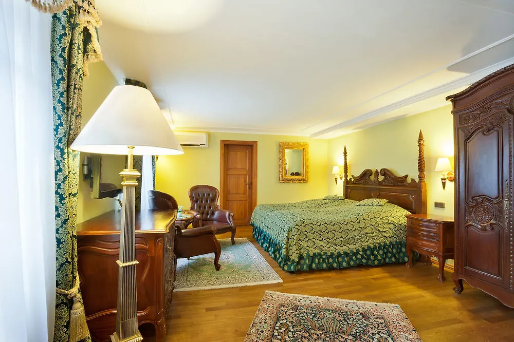 Hotel U Prince Prague By Bhg